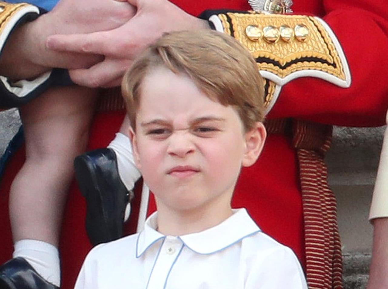 将来の英国国王ジョージ王子6歳、王室流の「教育」が『大学並にハード』