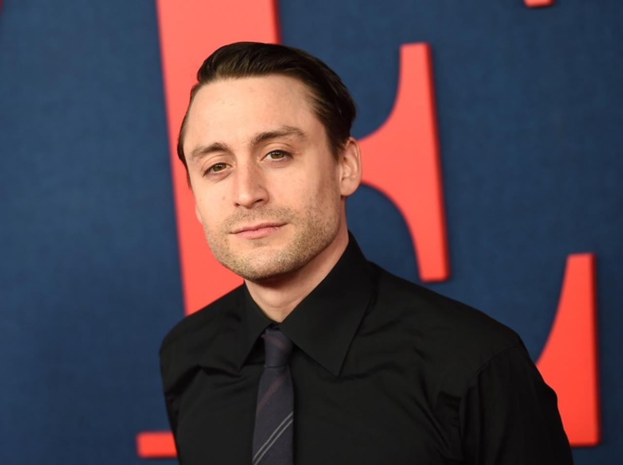 マコーレー・カルキン弟キーラン、マイケル・ジャクソンの児童性的虐待について触れる