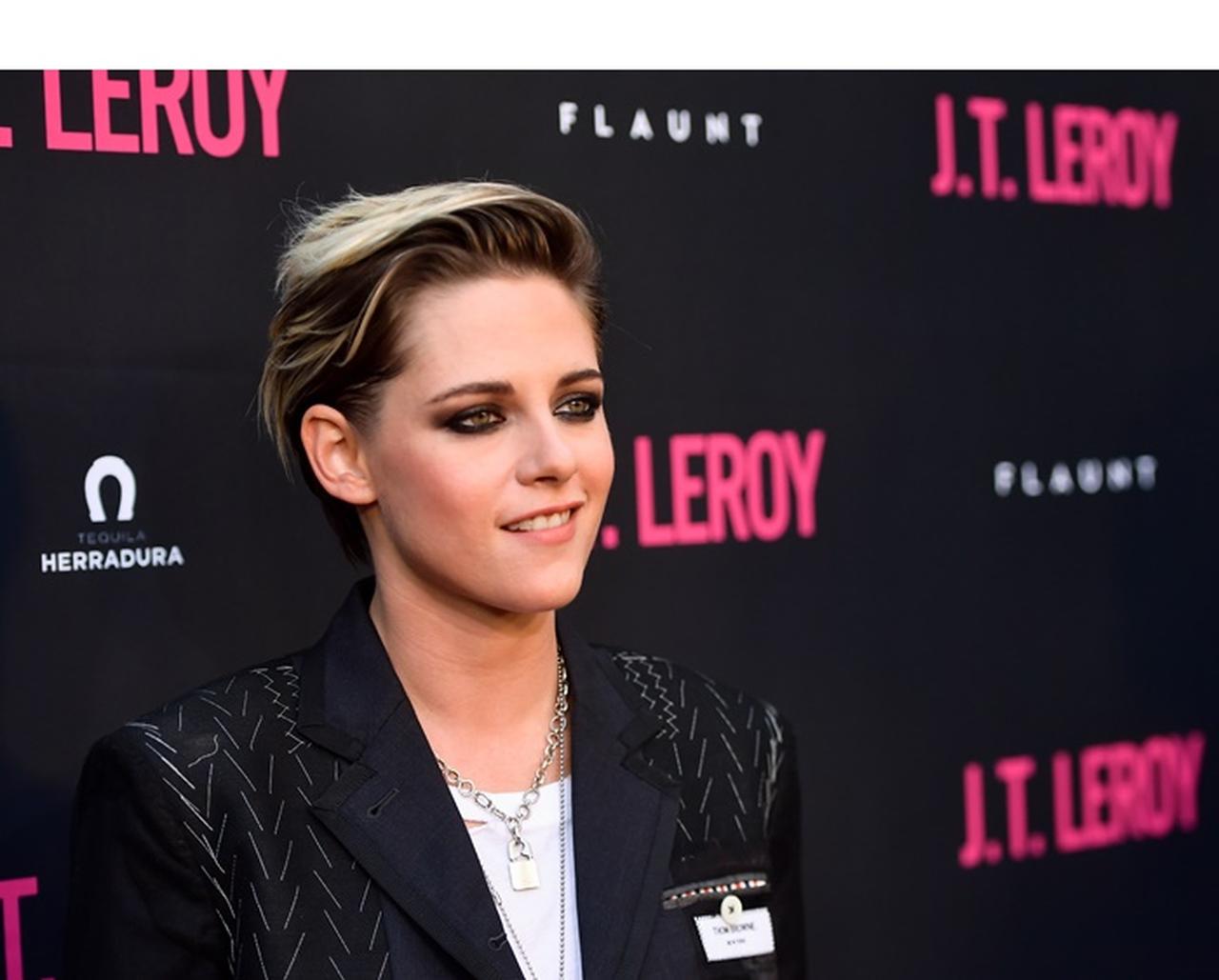 クリステン・スチュワート、「幽霊と話すの」と衝撃告白