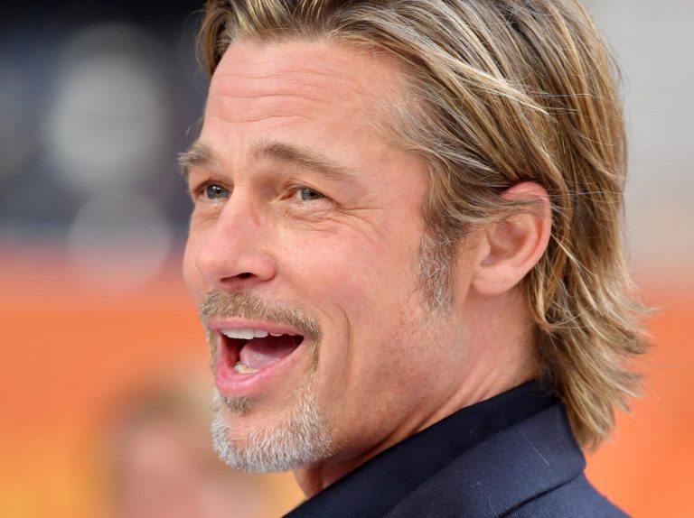 ブラッド・ピットが「車の運転」に四苦八苦、“練習”を頑張る姿が好感大