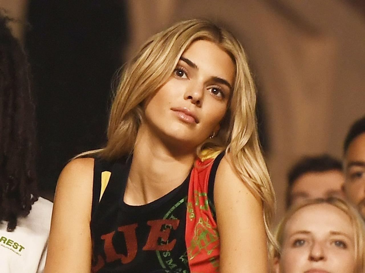 ケンダル・ジェンナー、自分に「似てる」と主張する異父姉への返事が毒舌すぎる