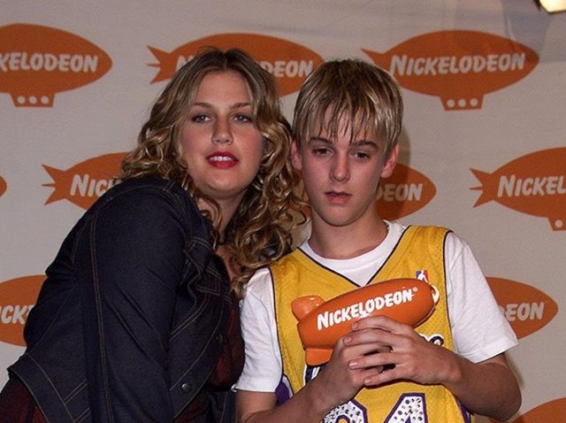 アーロン・カーター、亡き姉に「レイプ」されたと主張