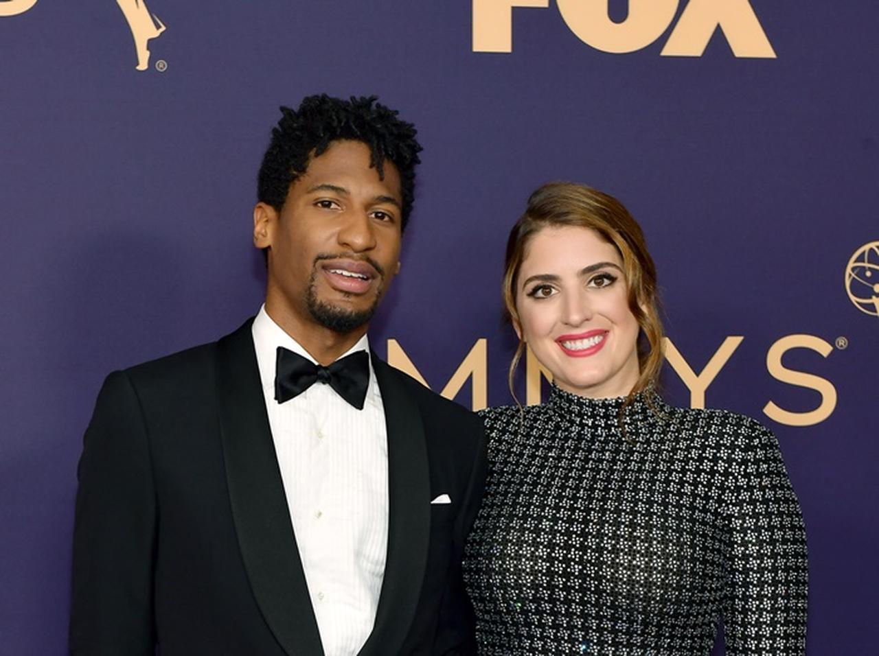 エミー賞で突然「ピアニカ演奏した」ジョン・パティステ、パートナーの表情が絶妙【写真アリ】