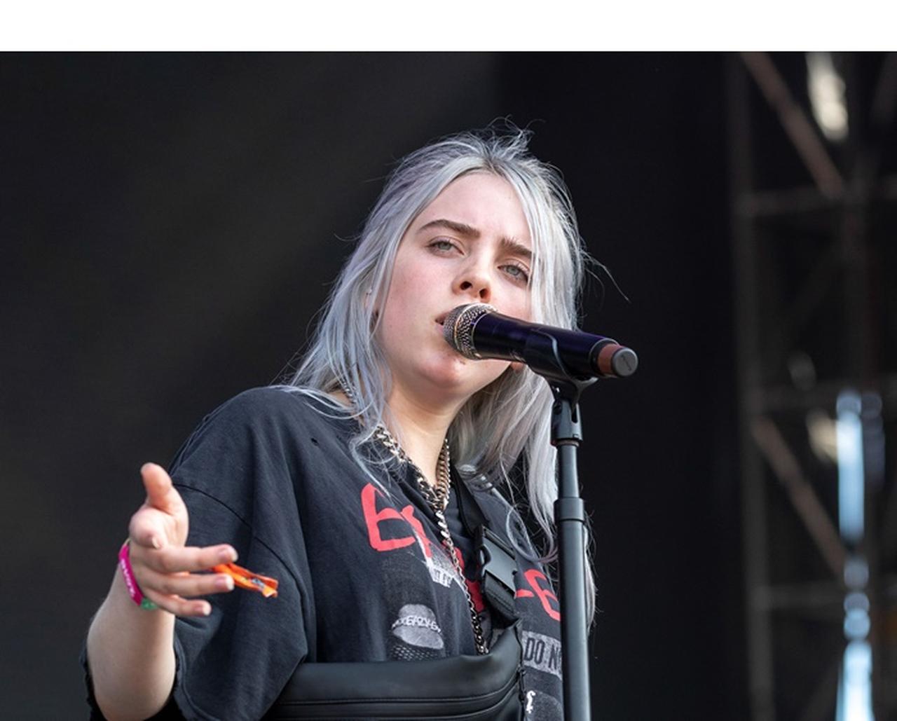 ビリー・アイリッシュ、3,000万円以上の超高額ネックレスをまさかの方法で使用