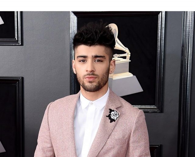 ゼイン・マリク、イメチェンして4年前に戻ったとファンがザワザワ