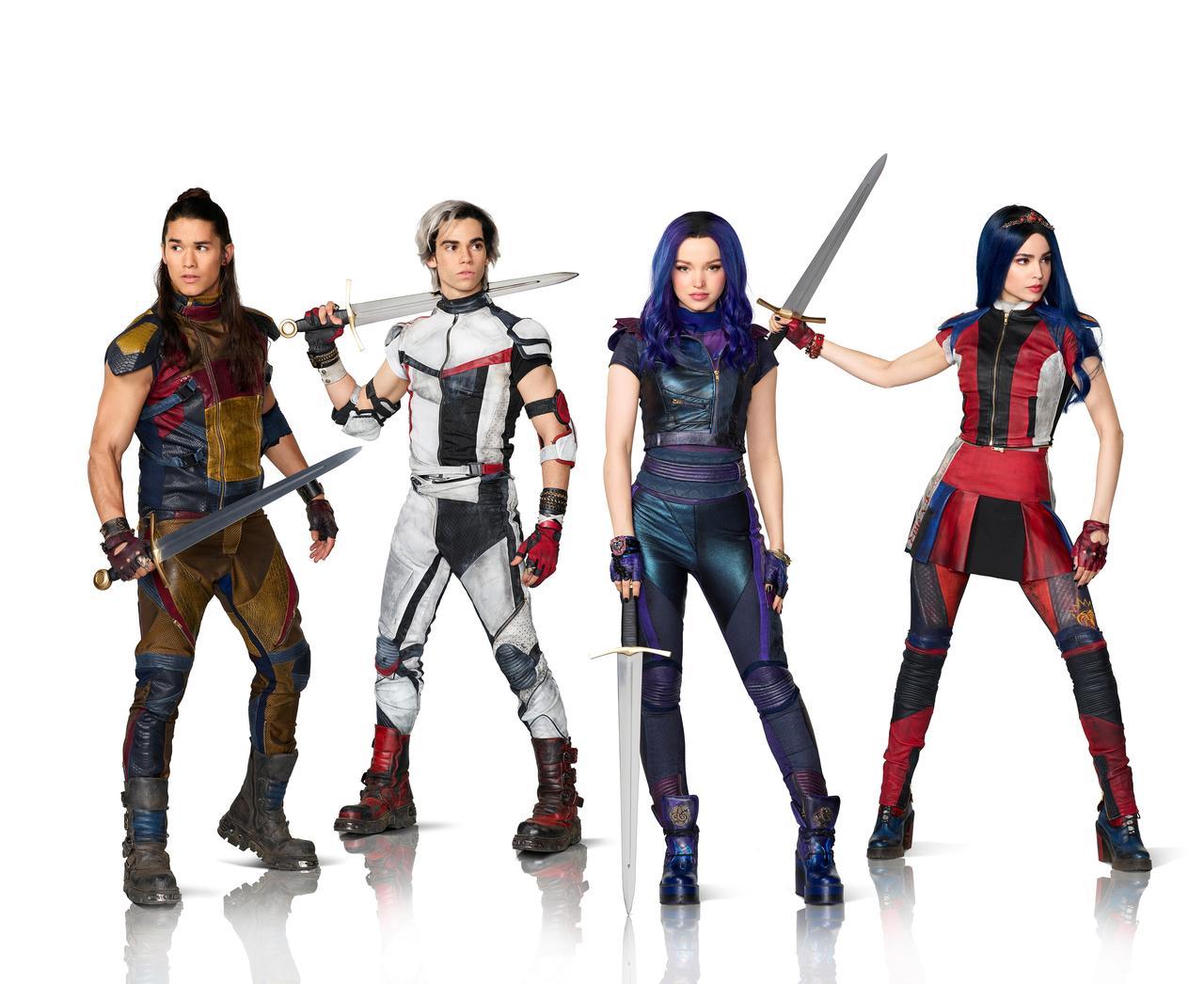 ディズニー・チャンネル・ファンにとって、今が「ディズニーデラックス」に入り時な理由