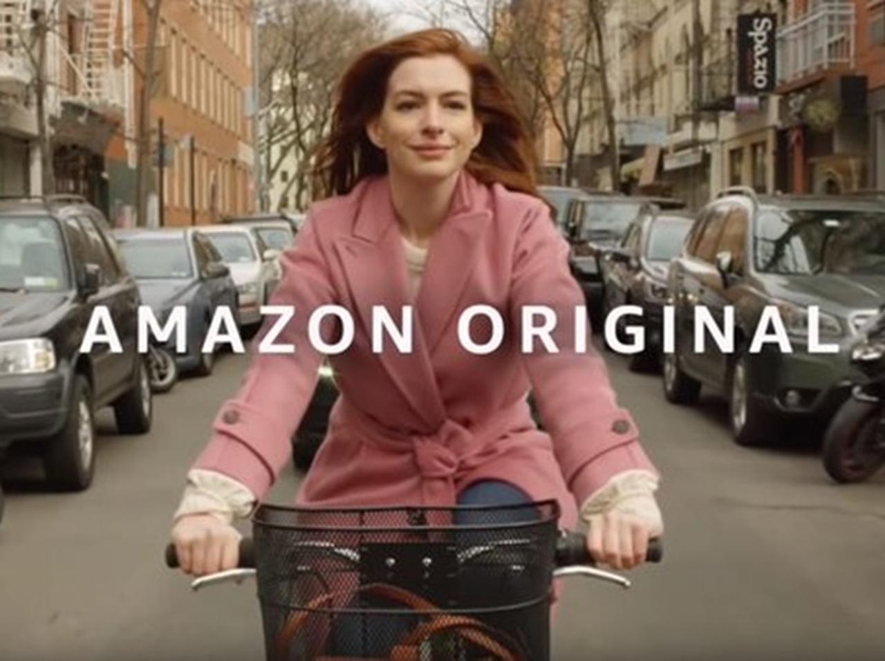 アン・ハサウェイ新作ラブコメドラマの予告が公開！全8話のオムニバス恋愛ドラマ