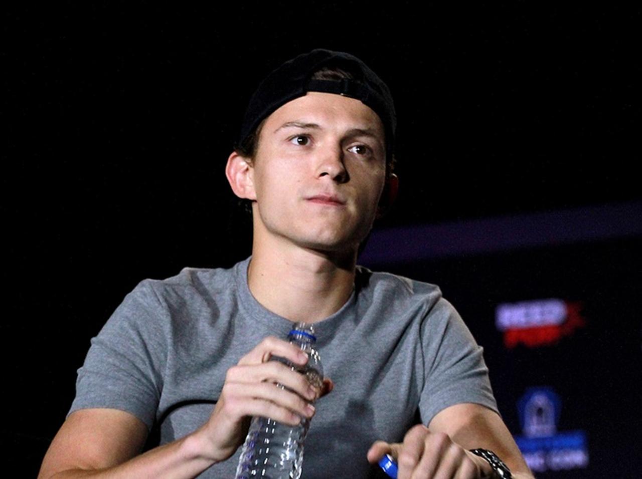 トム・ホランド、「初の熱愛報道」について当時の心境語る