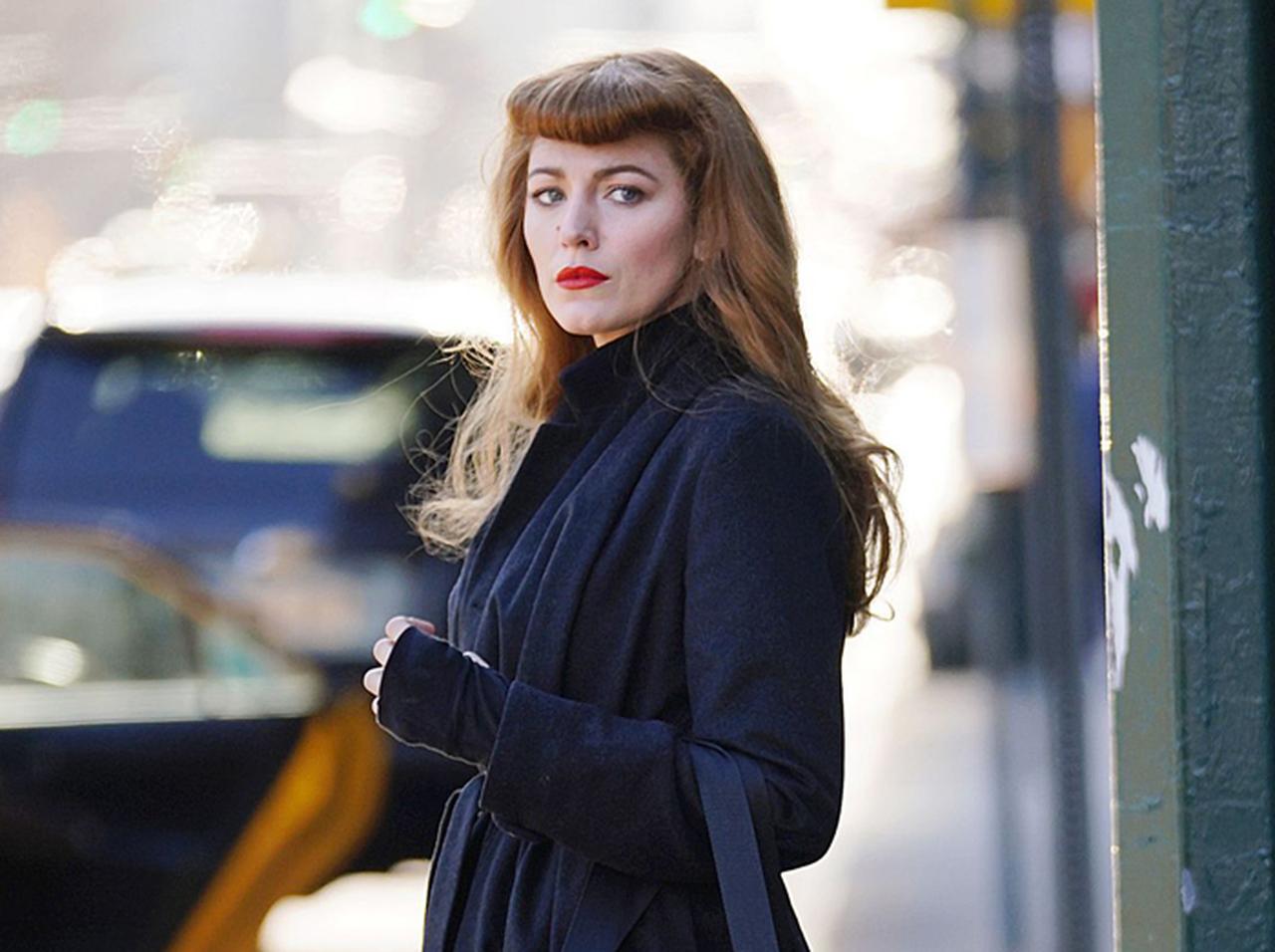 ブレイク・ライブリーが殴る、蹴る、逃げる、化ける!『ザ・リズム・セクション』の予告が公開