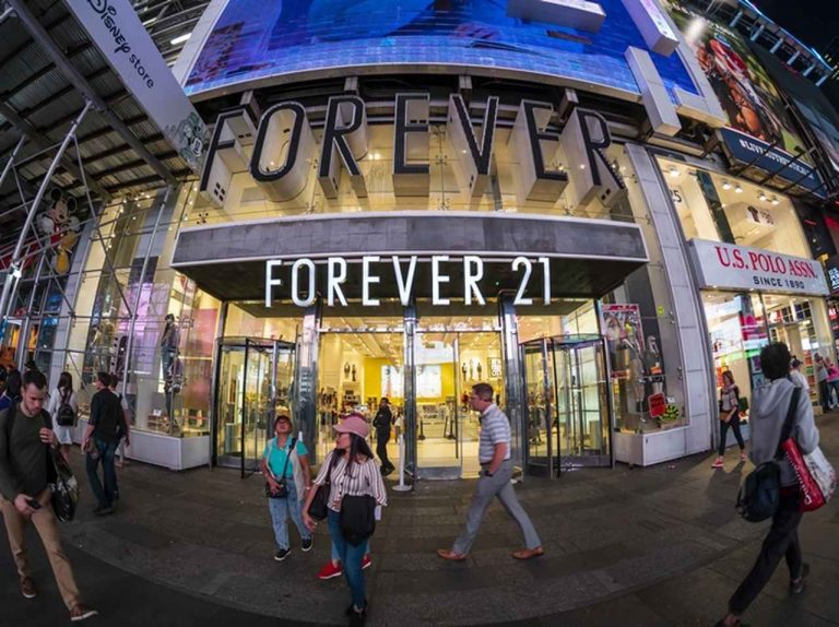 セレブ御用達プチプラブランドForever21が日本から完全撤退することが決定