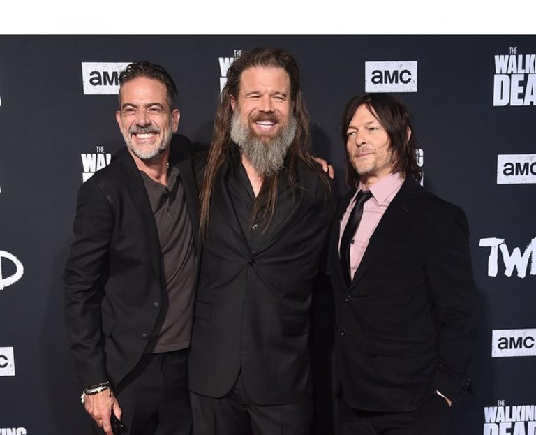 ノーマン・リーダス、『ウォーキング・デッド』のプレミアで「ある人」からバックハグ