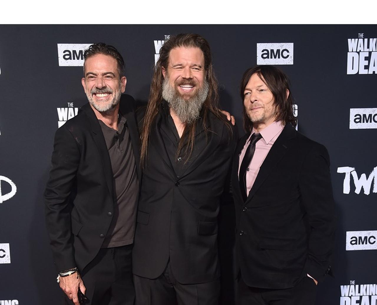 ノーマン・リーダス、『ウォーキング・デッド』のプレミアで「ある人」からバックハグ