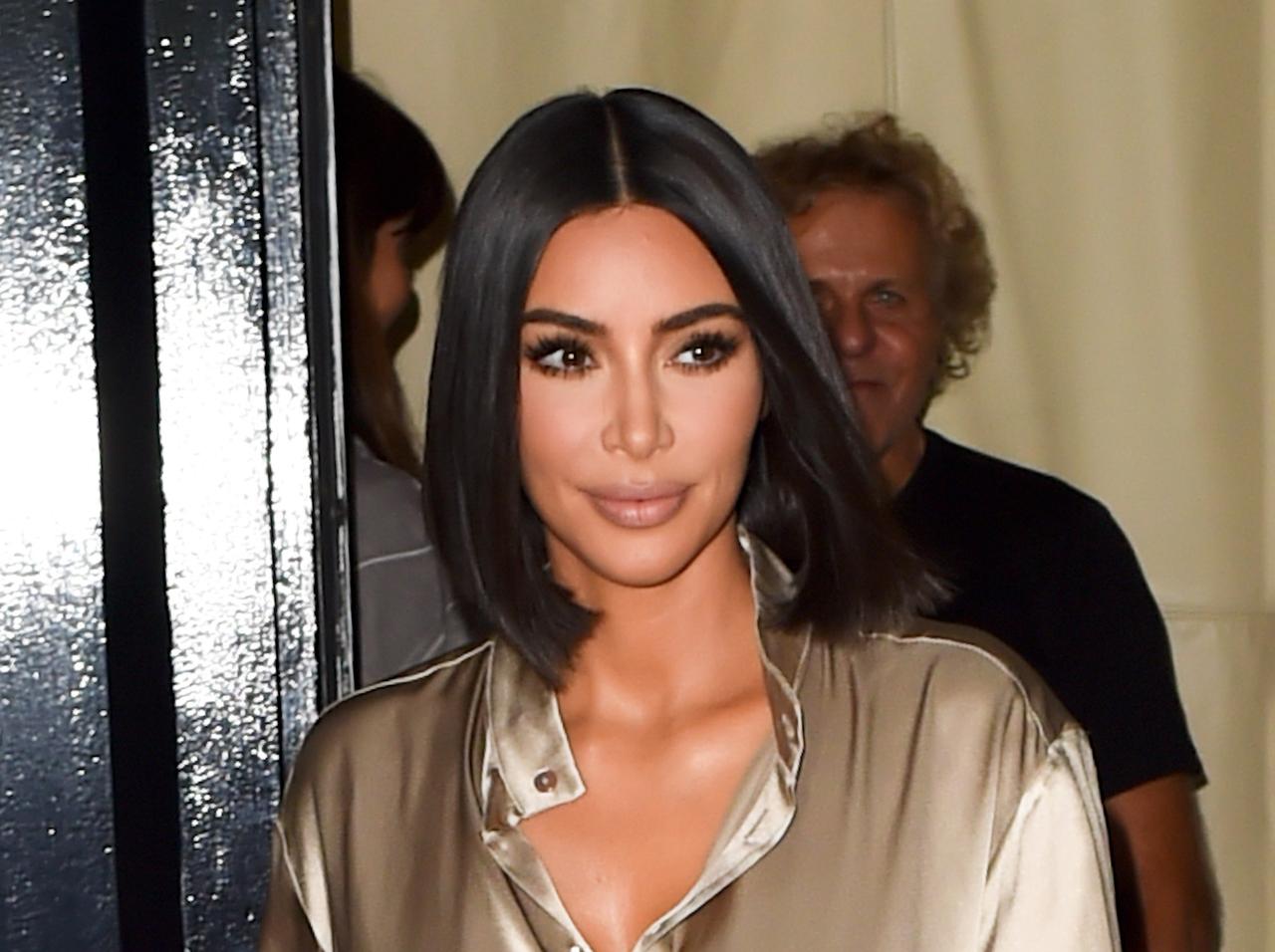 キム・カーダシアンの補正下着ブランド、発売から「数分」で『2億円』を売り上げる