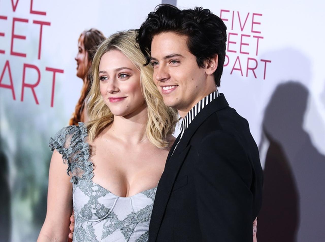 コール・スプラウス、リリ・ラインハートとの「濃厚キス写真」で破局説に終止符