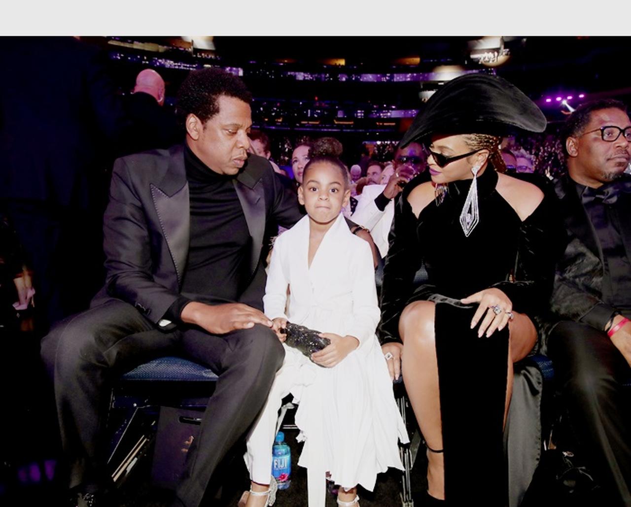 ビヨンセ7歳娘、さすが歌姫の娘という歌唱力を見せつける