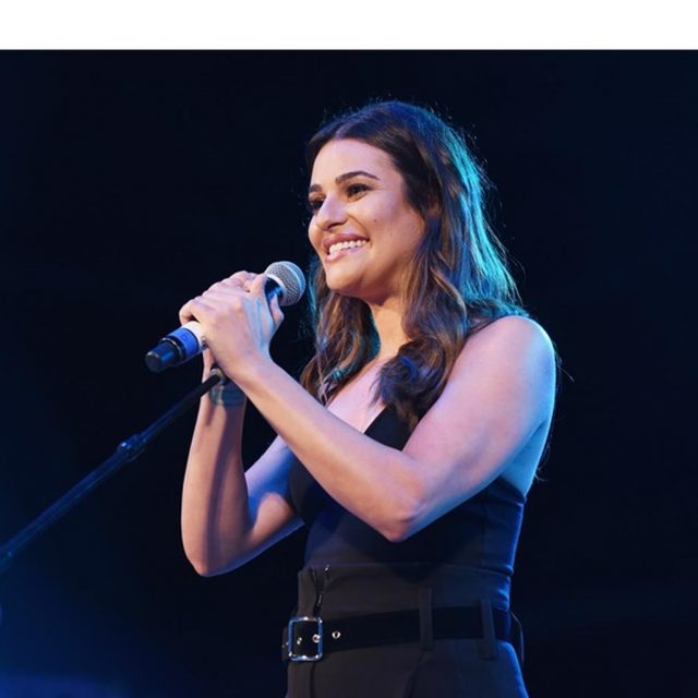 リア・ミシェル、クリスマスアルバムに参加する『glee/グリー』のメンバーとは？