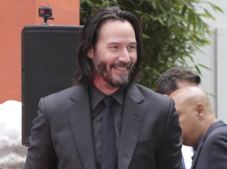 キアヌ・リーブスが来日！日本通らしく「超コアな場所」に出没