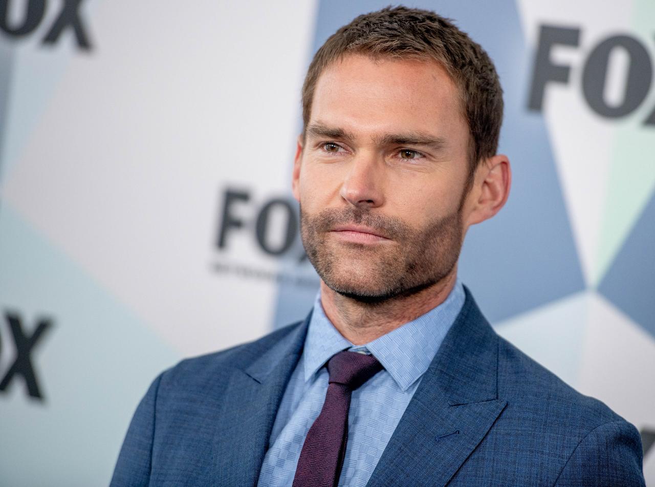 『アメリカン・パイ』スティフラー役が42歳でついに結婚、元カノはヴィクシーモデル