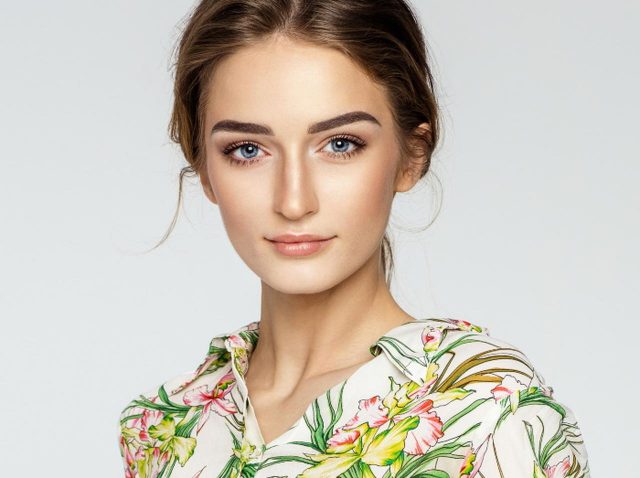 パーフェクトな「眉」を作るためにやるべきステップ