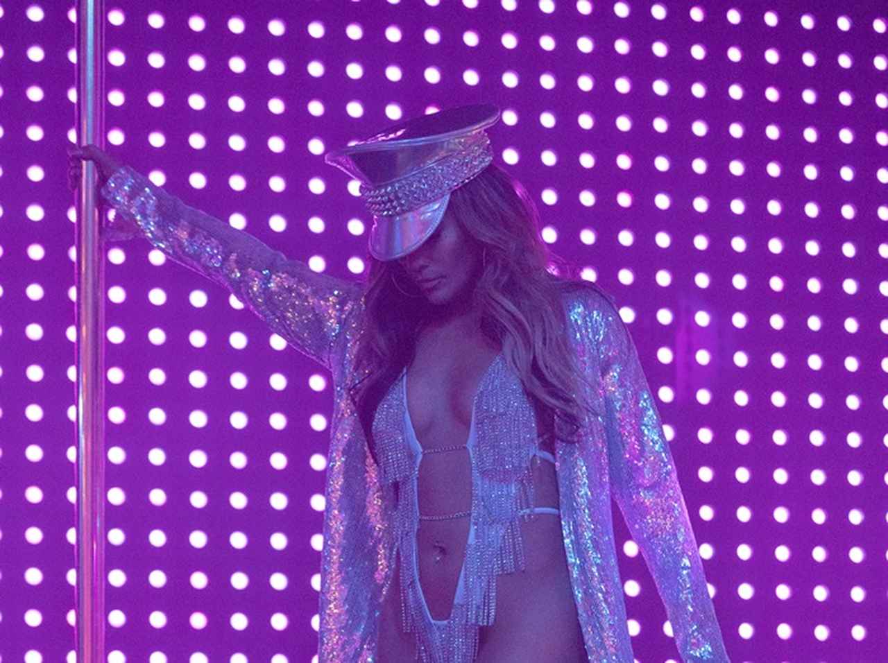 ジェニファー・ロペス、『Hustlers』のポールダンス特訓姿が「プロ根性」のかたまり