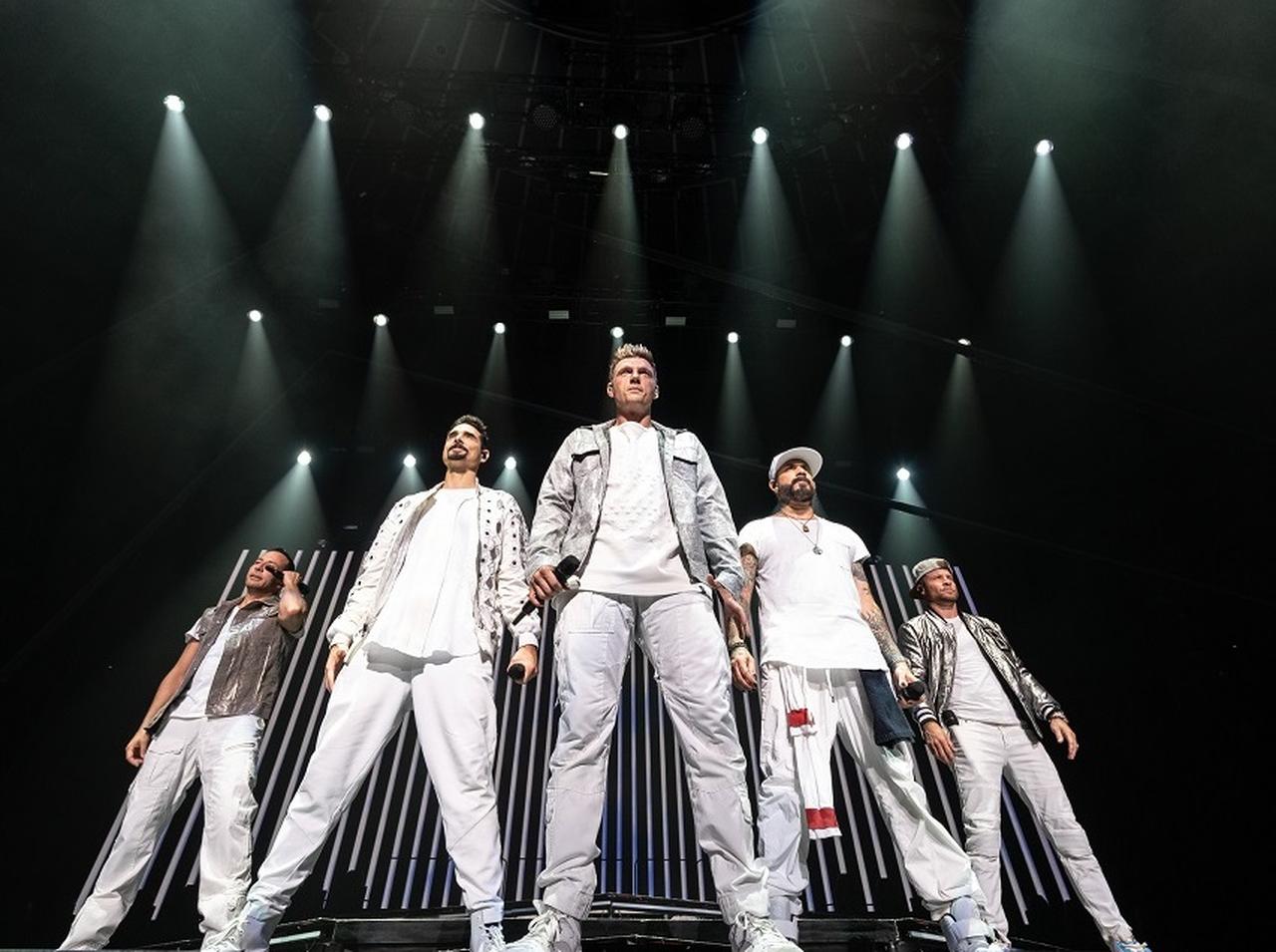 バックストリート・ボーイズ、1万人を魅了した6年ぶりの完売公演のライブレポ