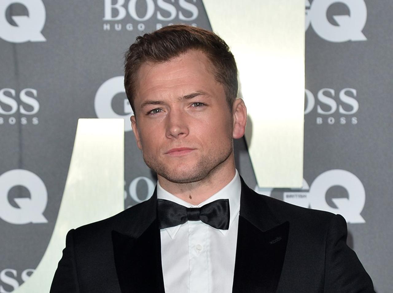 タロン・エジャトン、iPhone11のクオリティが良すぎて逆にストレス