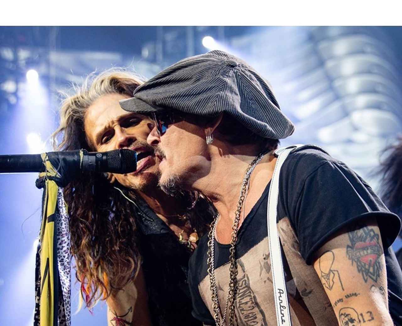 ジョニー・デップ、エアロスミスの公演に飛び入り参加！爆イケ姿に目がハート