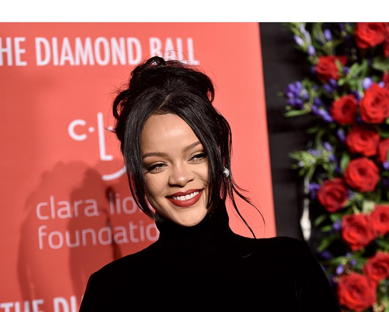 リアーナ、構想5年以上の思い出が詰め込まれた約1トンのものがついに現実に