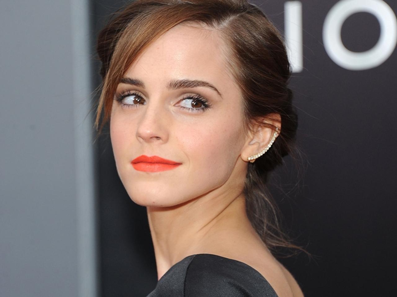 エマ・ワトソンに新たなロマンスが浮上、「謎の男性」とキス現場がキャッチ