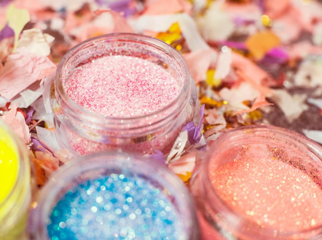 かわいいキラキラコスメ「塗ってはいけないNGパーツ」2つ