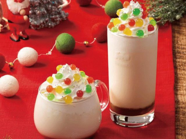 セガフレードの新作、クリスマスツリーラテ！