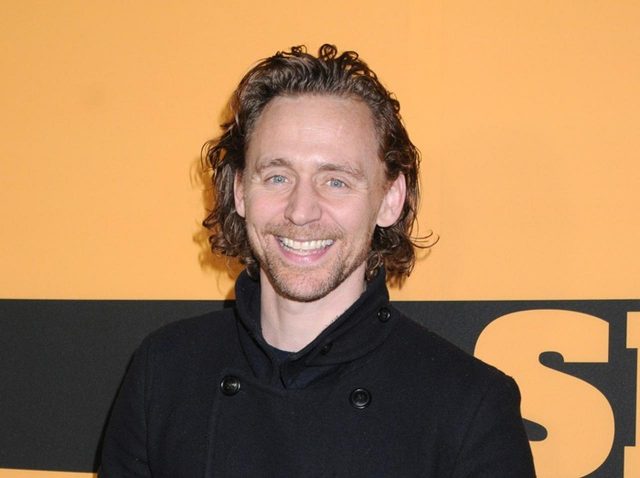 トム・ヒドルストン、『アベンジャーズ』の“因縁の相手”と再会【写真アリ】