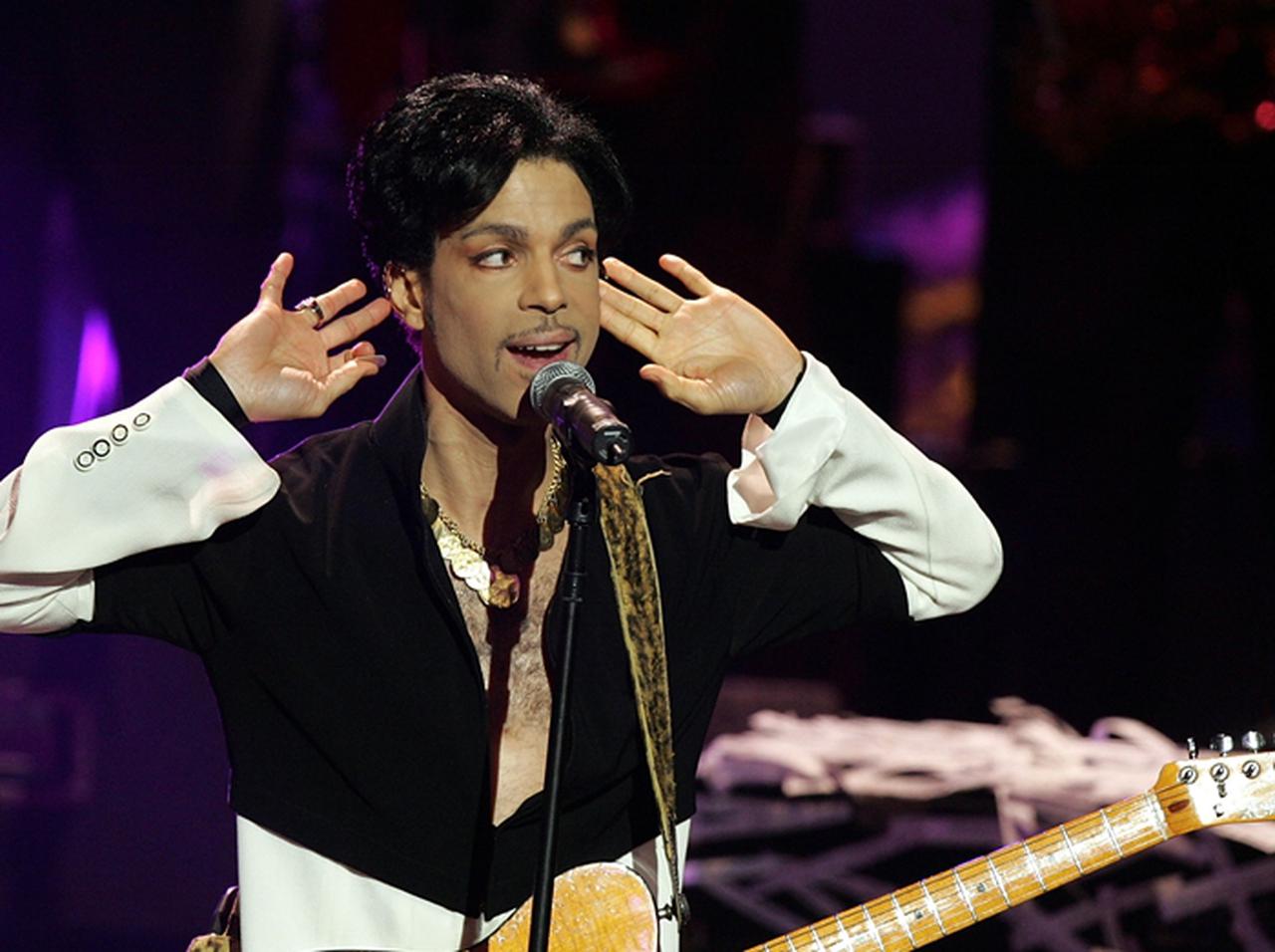 故プリンスが嫌っていた「後輩シンガー」が過去のメモ書きより判明