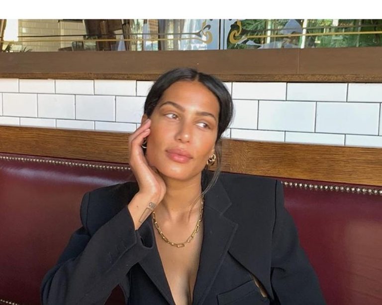 人気ファッショニスタ、「ユニクロ」での5,000円以下のトータルコーデが完璧すぎる