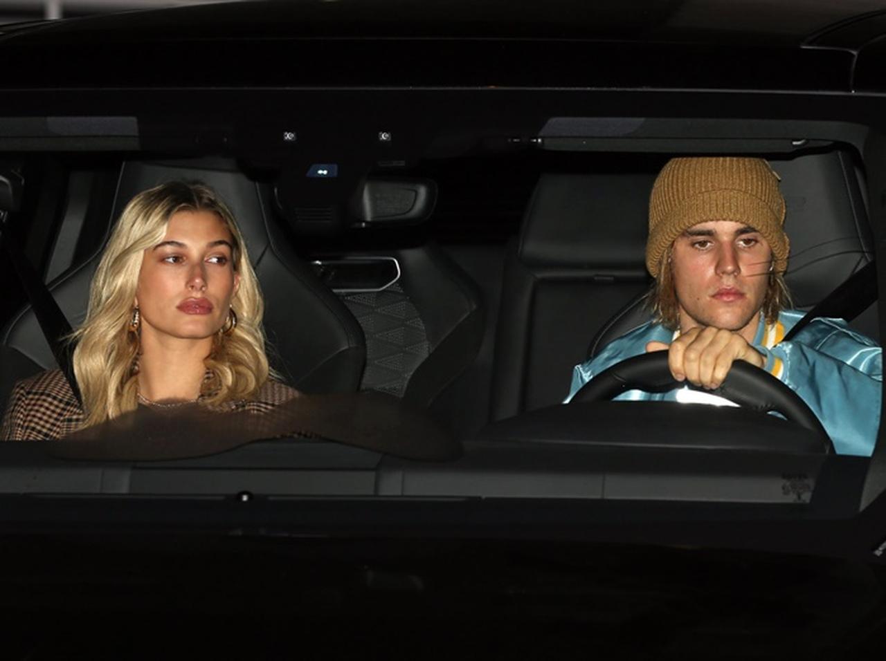 ヘイリー・ビーバー、ジャスティンの「3,000万円超の車」に“ある事”をして平謝り