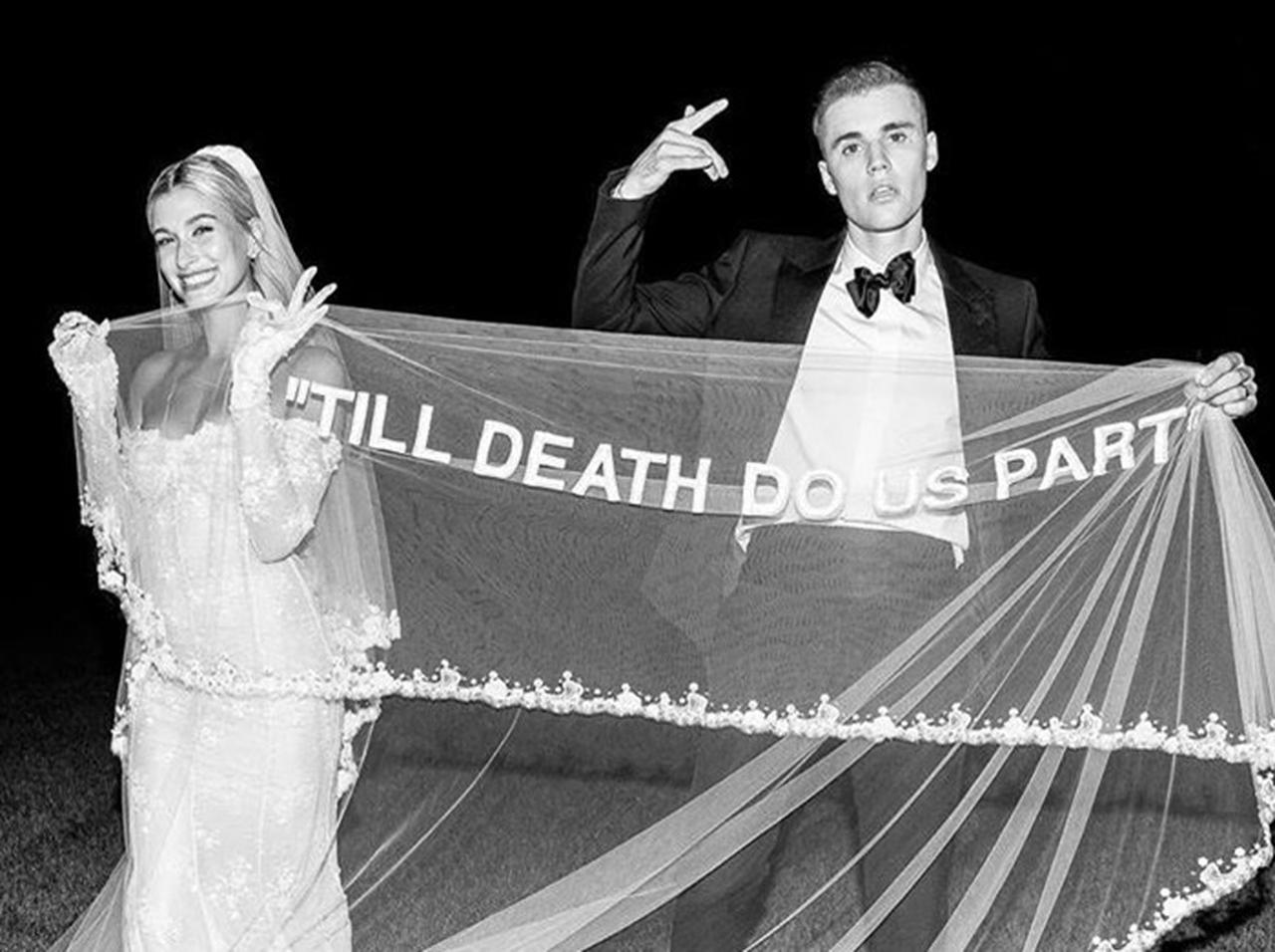 ジャスティン・ビーバー、結婚式の思い出に「巨大な〇〇〇」を自宅に飾る