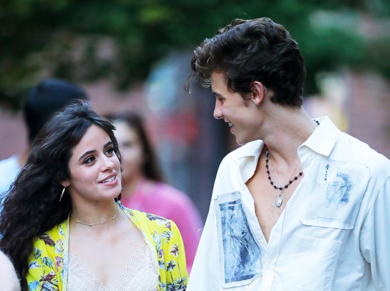 ショーン・メンデス&カミラ・カベロ、「破局説」に異なる反応