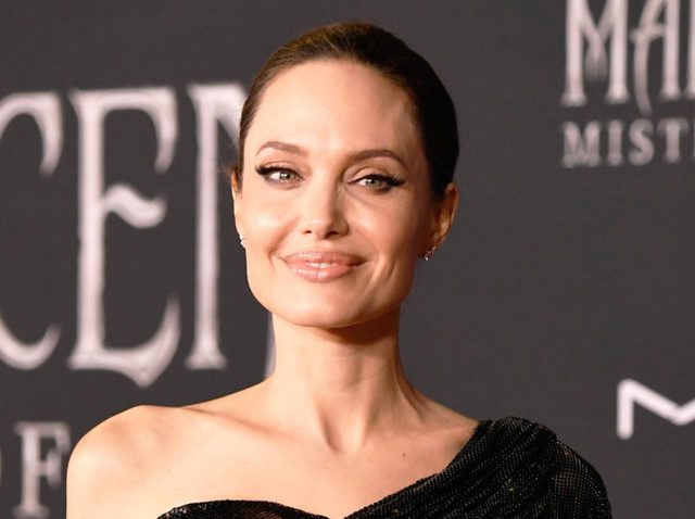 アンジェリーナ・ジョリー、日本で韓国留学中の長男と再会へ！「ハグ待ち発言」が可愛すぎ