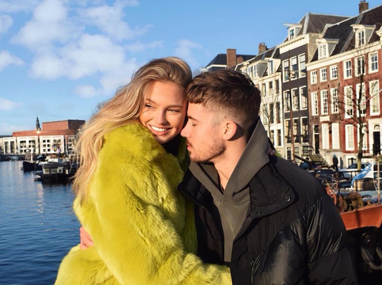 ロミー・ストリド、恋人との「イチャイチャぶり」にハッピーオーラがだだもれ