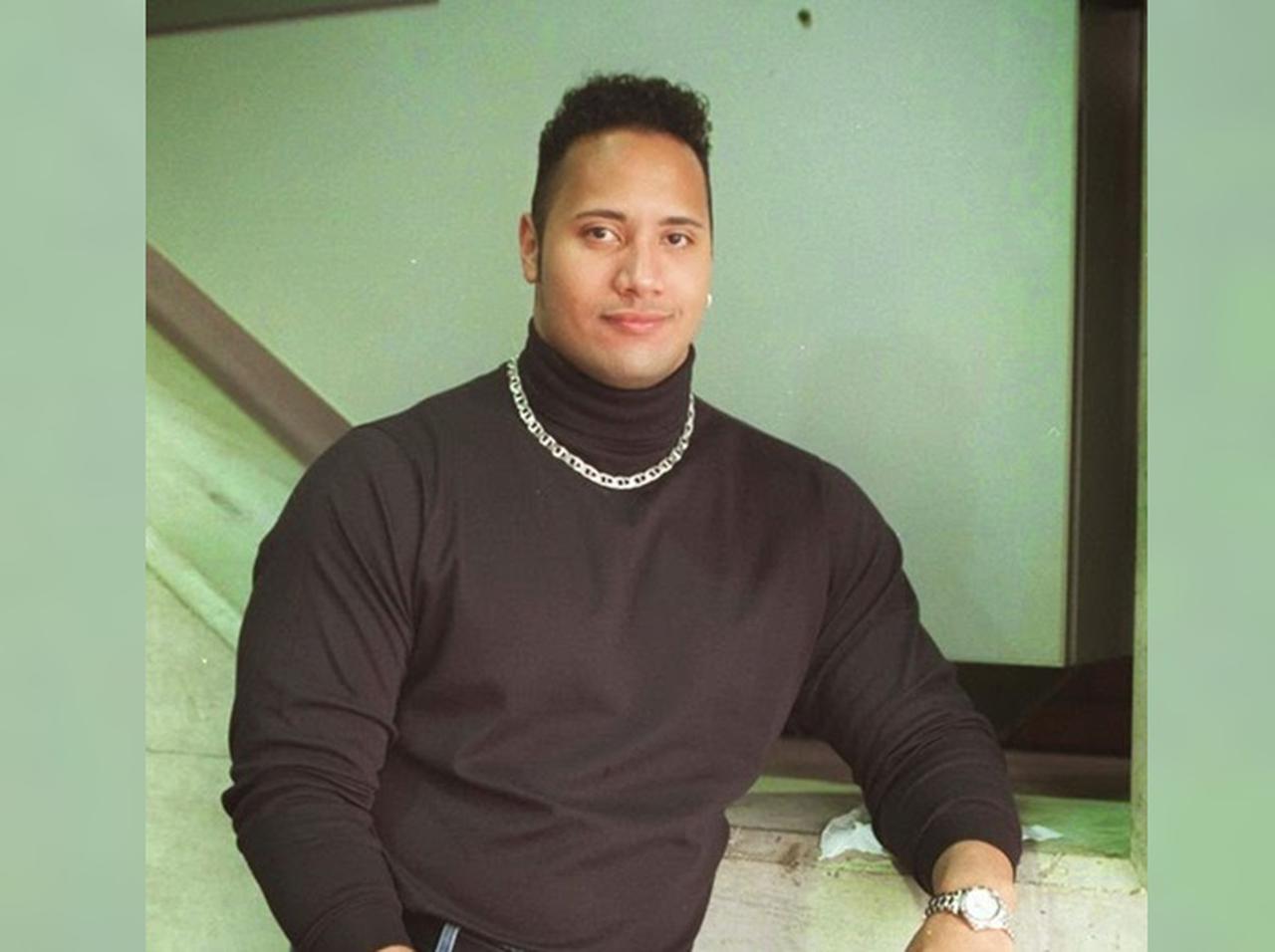 ケヴィン・ハート、「24歳のドウェイン・ジョンソン」のコスプレが腹筋崩壊レベル