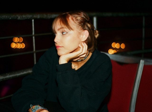 グレース・ヴァンダーウォール、新曲「アイ・ドント・ライク・ユー」で歌う複雑な人間関係