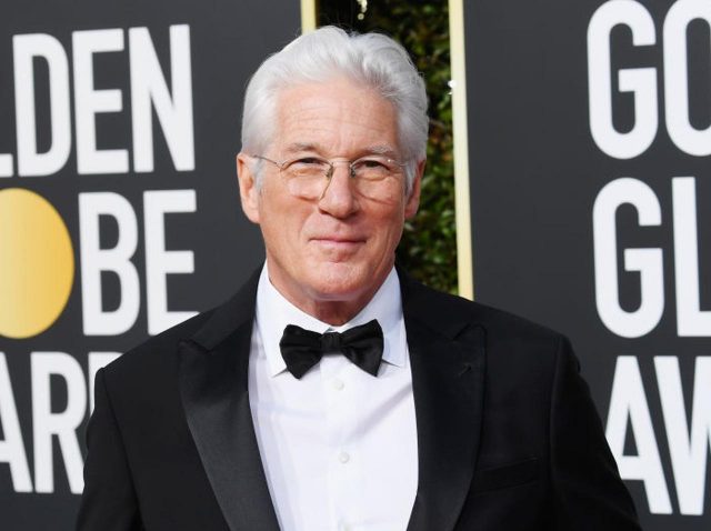 リチャード・ギアが70歳で再びパパに！今年出産の34歳年下妻が妊娠と報道