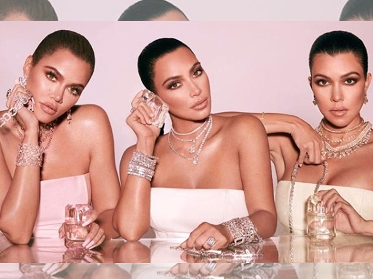 カーダシアン家3姉妹が並ぶこの写真、「ジュエリー」の『総額』はおいくら?