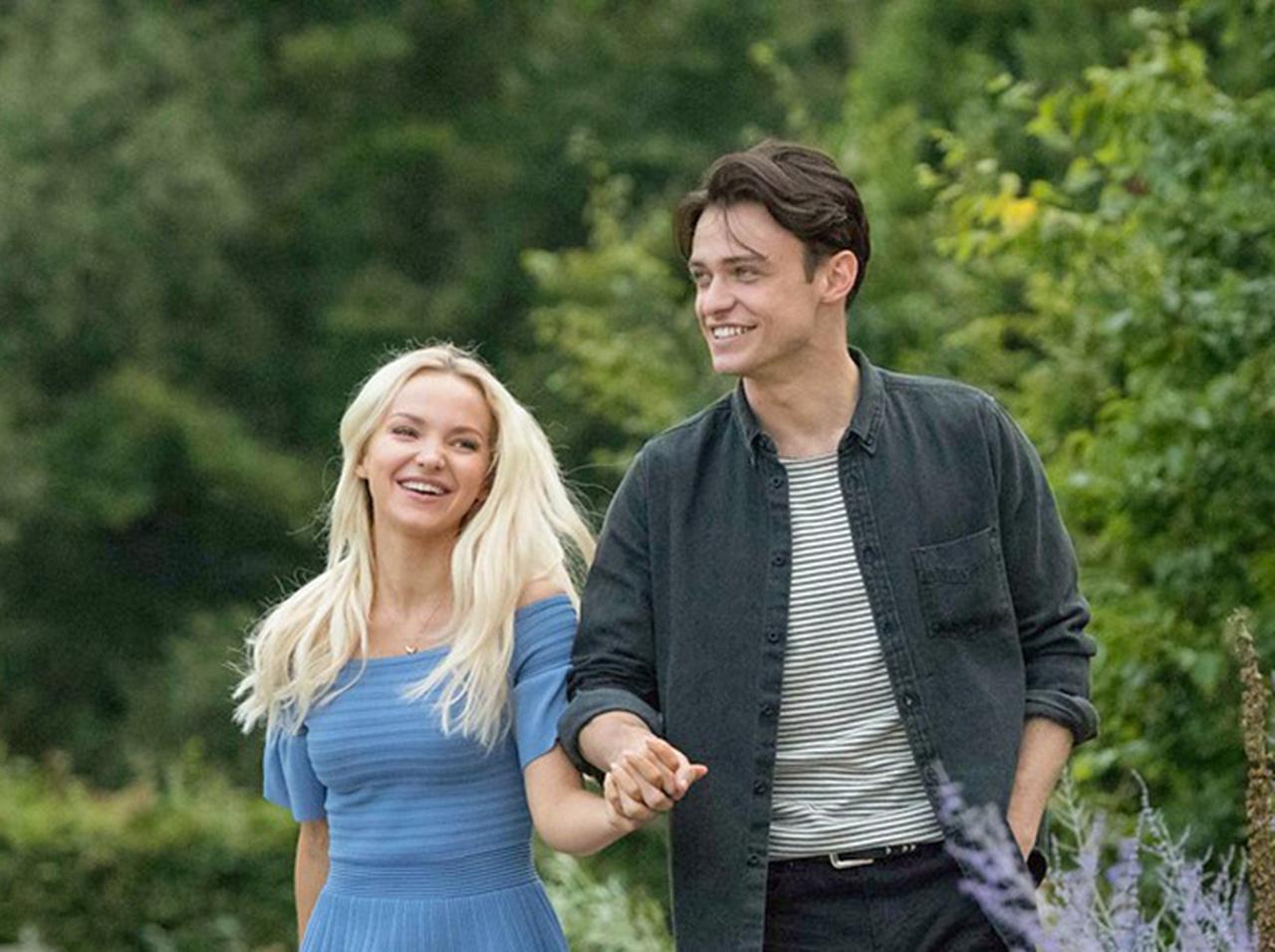 ダヴ・キャメロン、恋人トーマス・ドハーティとの「結婚」について直球回答