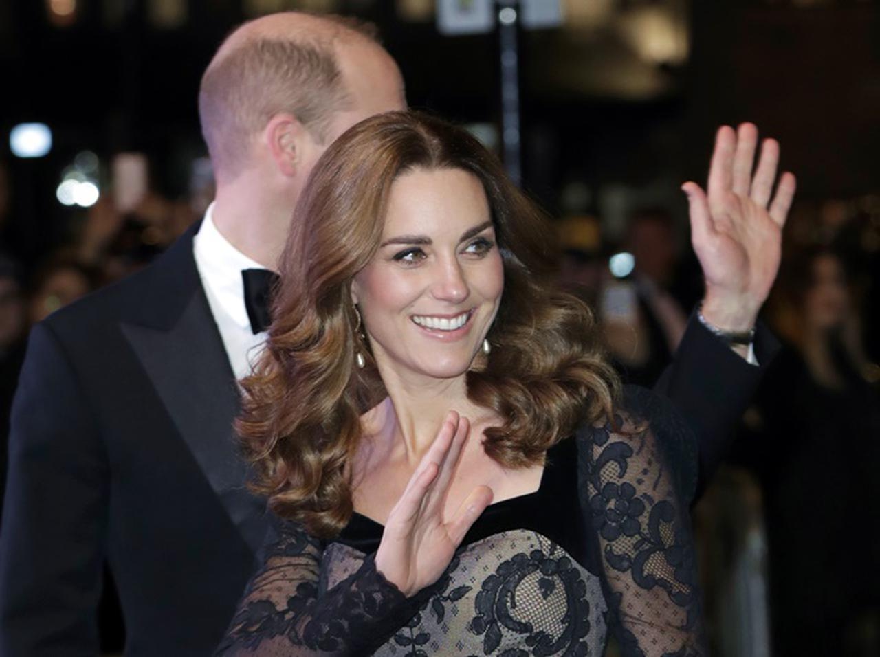 キャサリン妃、「ヌードドレス」でウィリアム王子と2人だけの時間を楽しむ