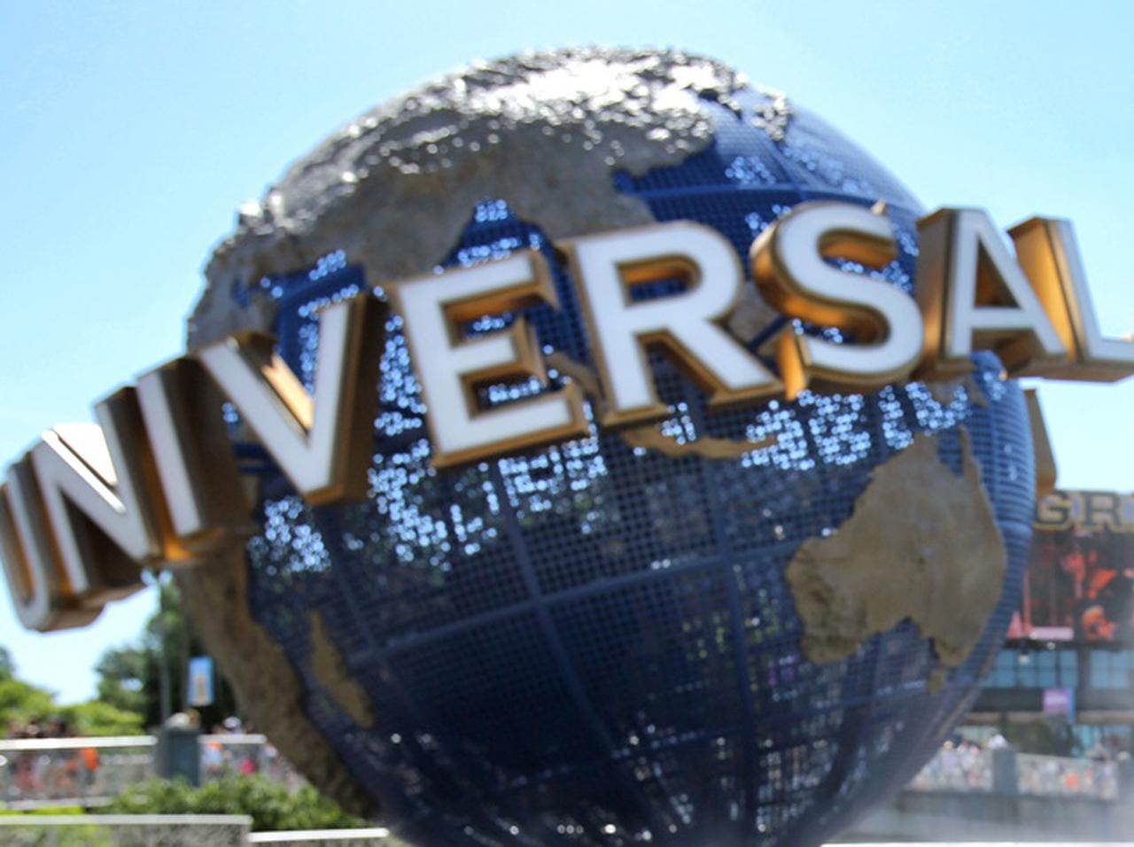 ユニバーサル・スタジオ、着ていたTシャツのロゴが原因で入園禁止