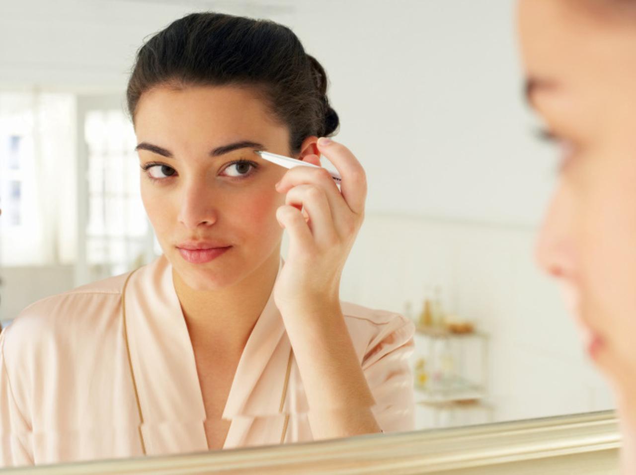 失敗した眉メイク、時短で美しく修正するプロの裏技とは？