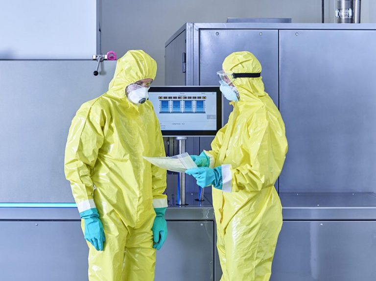 “ハイゼンベルク”と呼ばれていた大学の化学教授が『ブレイキング・バッド』の模倣で逮捕