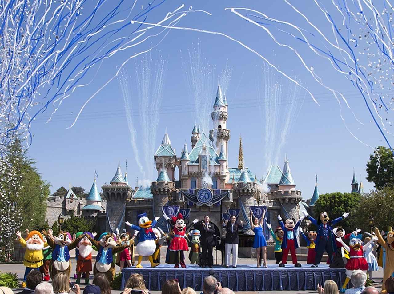 ディズニーランド、従業員への「11億円」の使い道がさすが『夢の国』