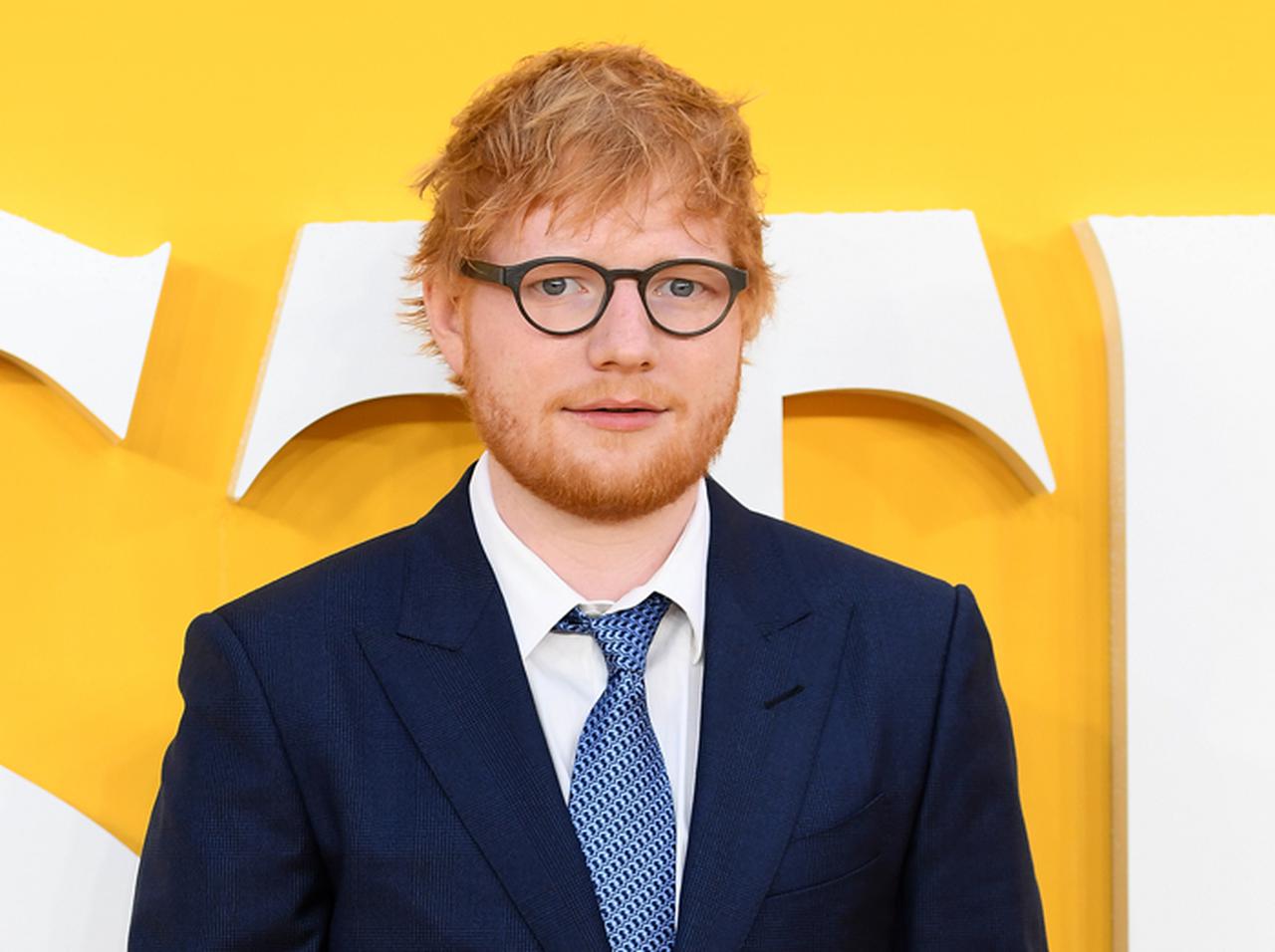 エド・シーランは行く先々でどんなVIP待遇を受けている？ある「実験」が話題